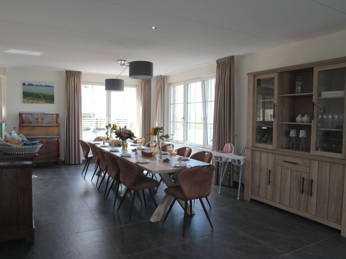 Beautiful And Spacious Villa With A Panoramic View Near The Beach Of Cadzand Esterno foto