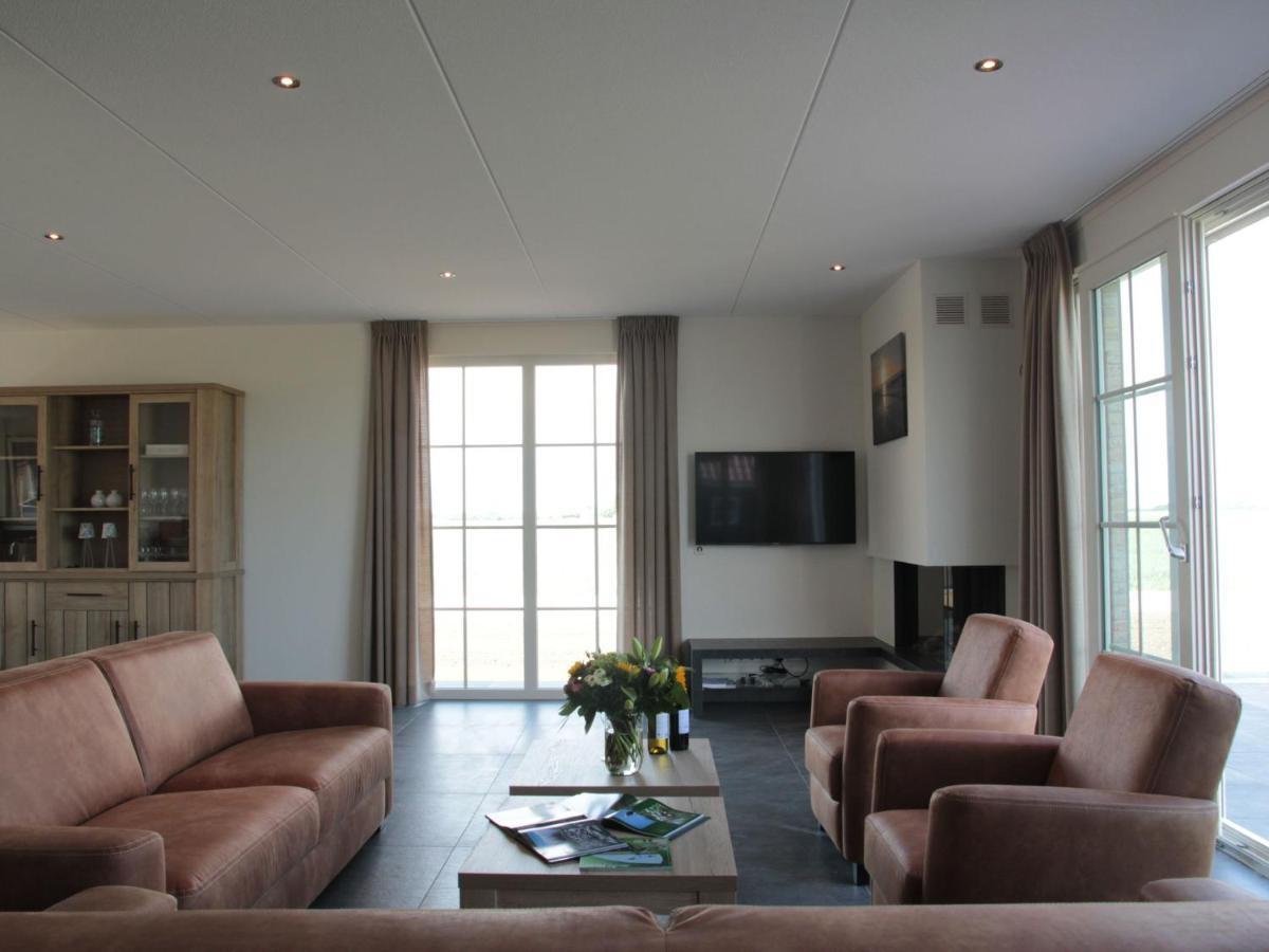 Beautiful And Spacious Villa With A Panoramic View Near The Beach Of Cadzand Esterno foto
